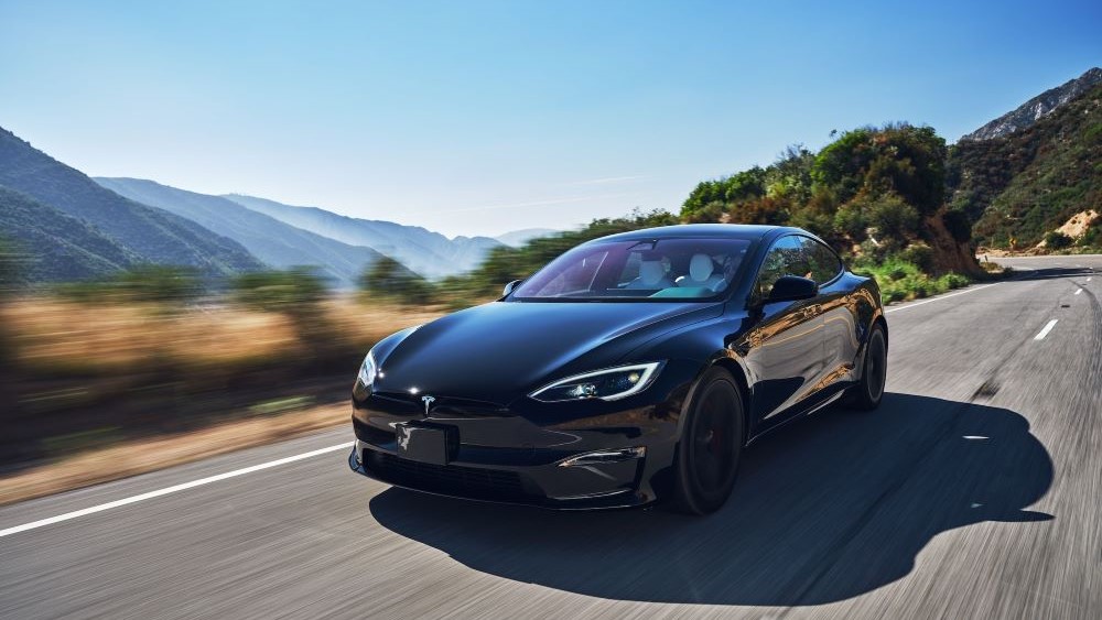 ТОП-5 лучших полноприводных седанов 2024 года - фото 2