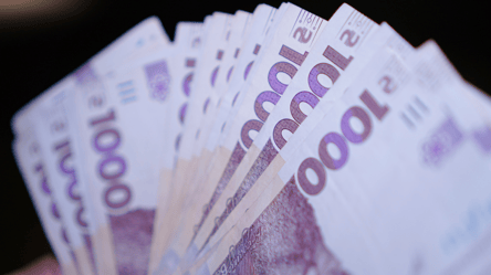 В Украине повысили выплаты некоторым семьям с детьми — детали - 285x160