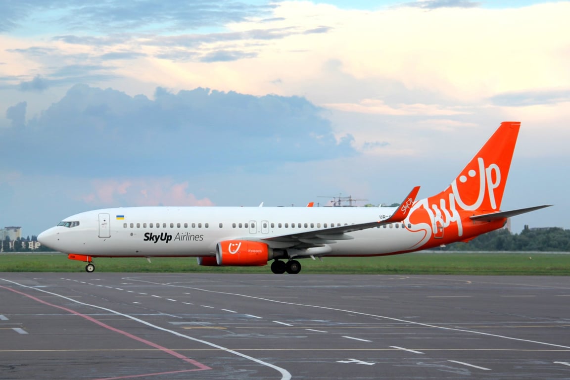 SkyUp запускає новий рейс з Жешува до популярного курорту - фото 1