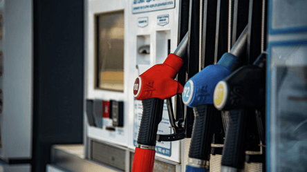 Китайський концерн заявив, що російський бензин руйнує авто - 285x160