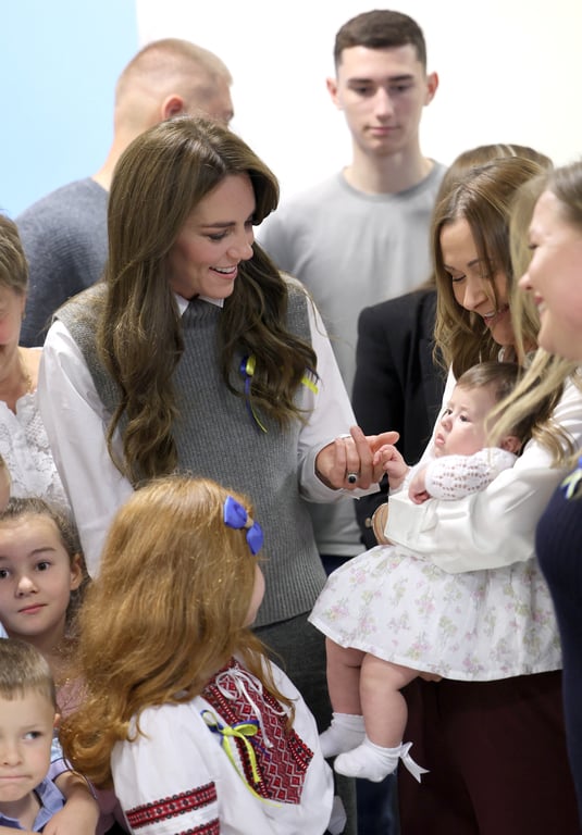 Принцеса Уельська Кейт Мідлтон з українцями. Фото: Reuters
