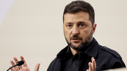 Зеленский сказал, когда выполнят заказ на ракеты "Фламинго" - 290x166