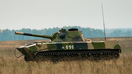 Украинские военные уничтожили две вражеские самоходные установки 2С9 "Нона" под Бахмутом - 285x160