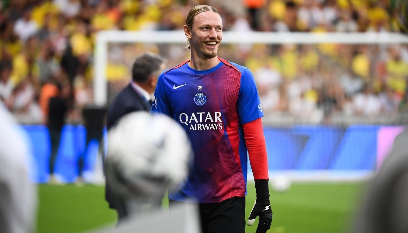 Матвей Сафонов