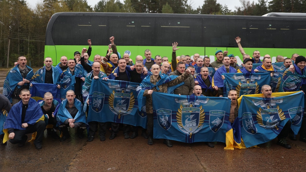 Ukrainians returned home from captivity