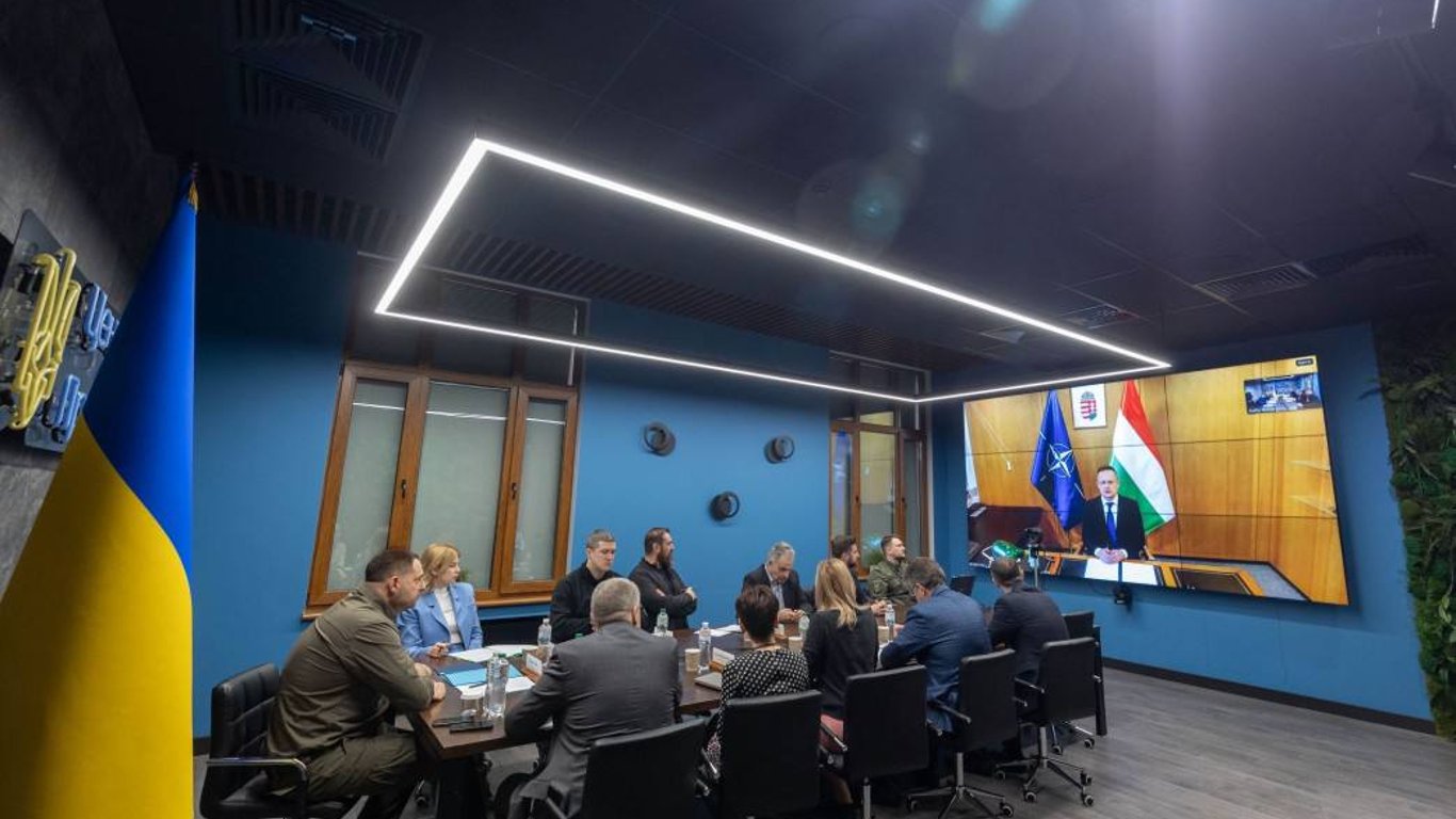 Украина и Венгрия провели переговоры — подробности