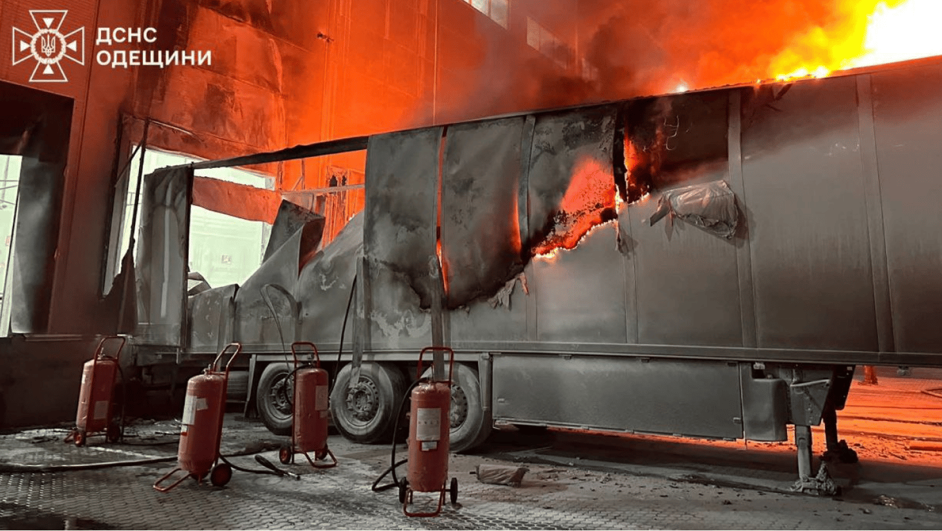 Окупанти атакували Одесу дронами