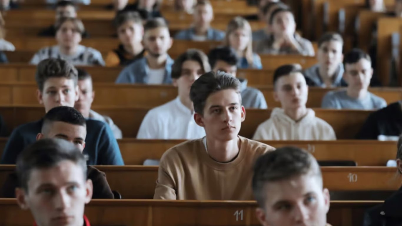 Мобілізація студентів в Україні — хто підлягає призову