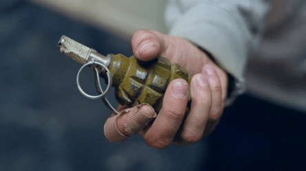 Боец торговал оружием прямо в СИЗО — суд вынес серьезный приговор - 285x160