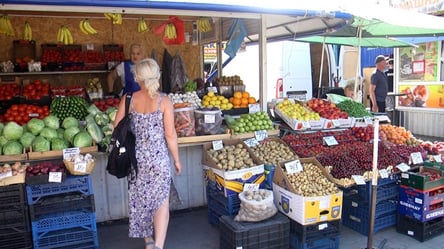 На українському ринку стартував масовий розпродаж сезонних ягід: ціни дивують - 285x160