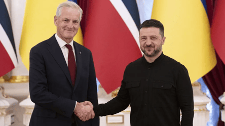 Зеленский рассказал премьеру Норвегии о планах переговоров в ОАЭ - 285x160
