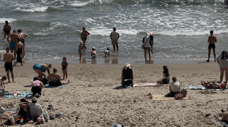 В Одессе стремительно остывает море — какая температура воды - 285x160