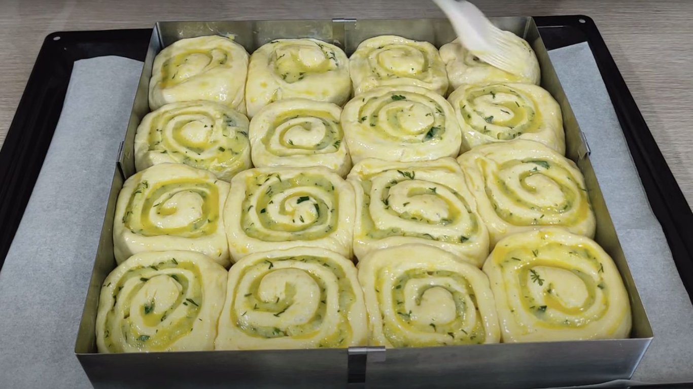 булочки з картопляною начинкою