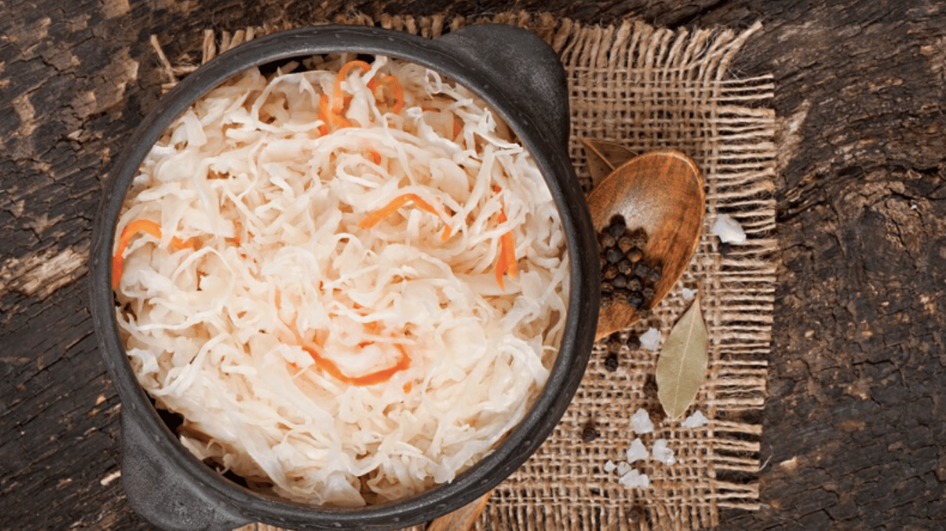 коли квасити капусту за місячним календарем в жовтні 2025