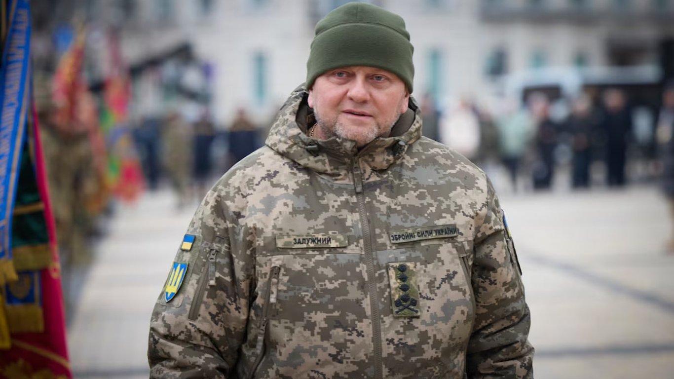 Украина сообщила США о решении Зеленского уволить Залужного, — WP