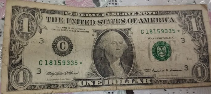 Омріяний курс — які купюри долара набагато вигідніше продавати українцям - фото 1