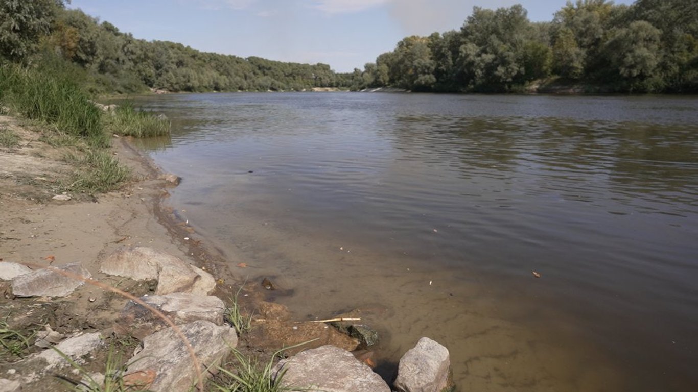 Забруднення Десни — що кажуть у мерії Чернігова