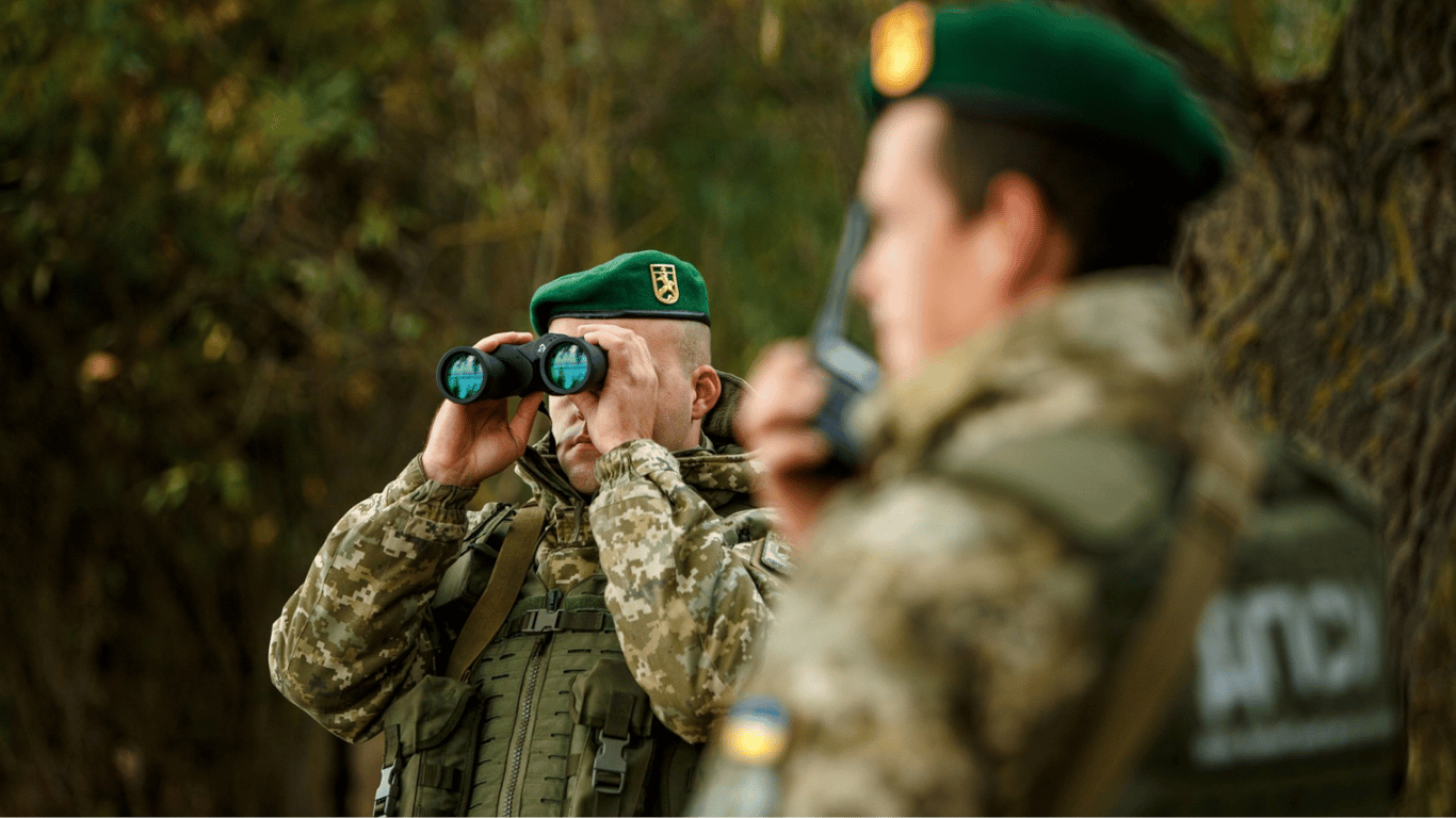 Мужчины в приграничных районах должны иметь военный билет — Кабмин