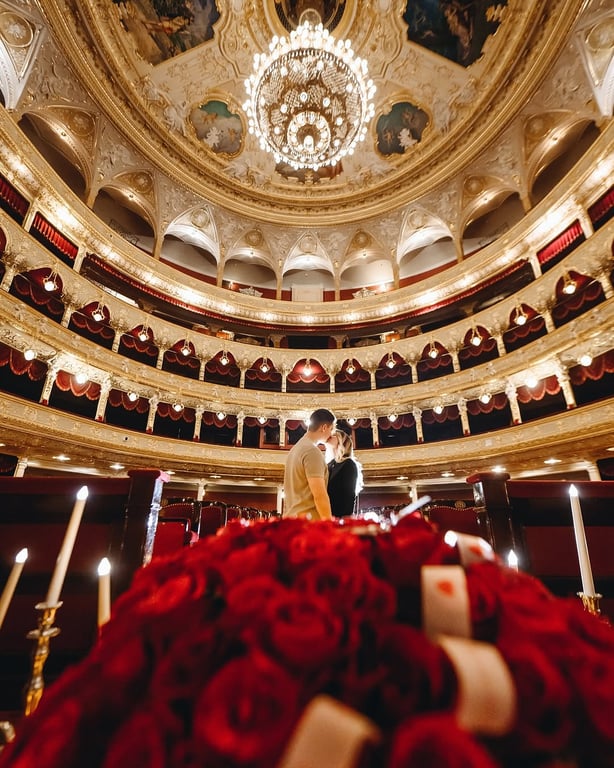 Освідчення в Оперному театрі в Одесі - фото