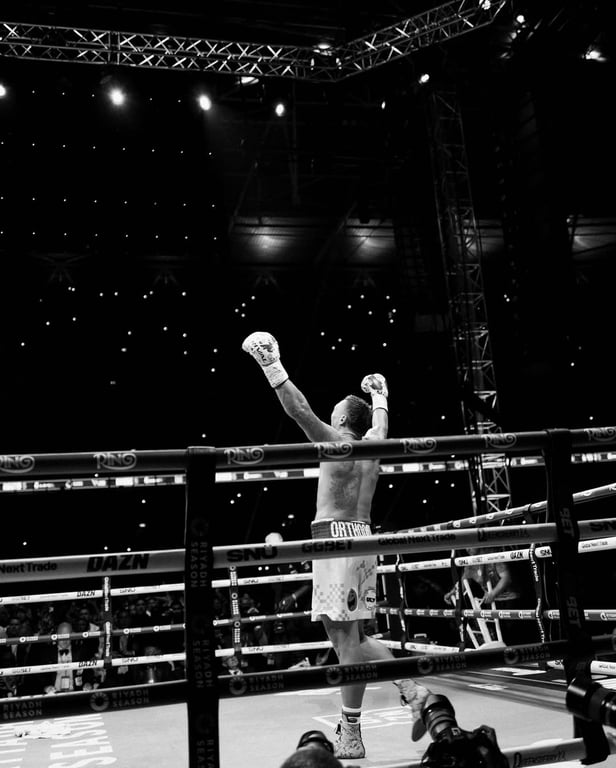 Александр Усик