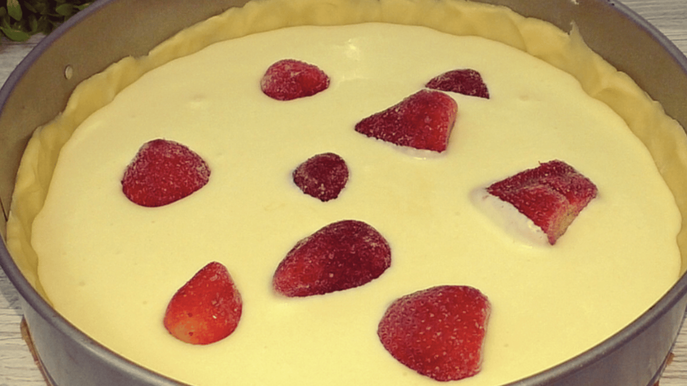 простий рецепт пирога з фото, краще за торт