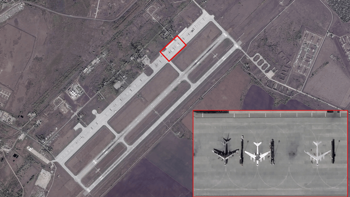 Росіяни домалювали літаки на авіабазі в Енгельсі: супутникові знімки