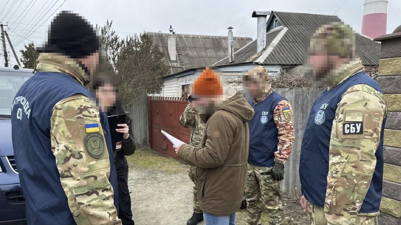 В Харьковской области задержали коллаборанта, который корректировал российские атаки в обход ПВО