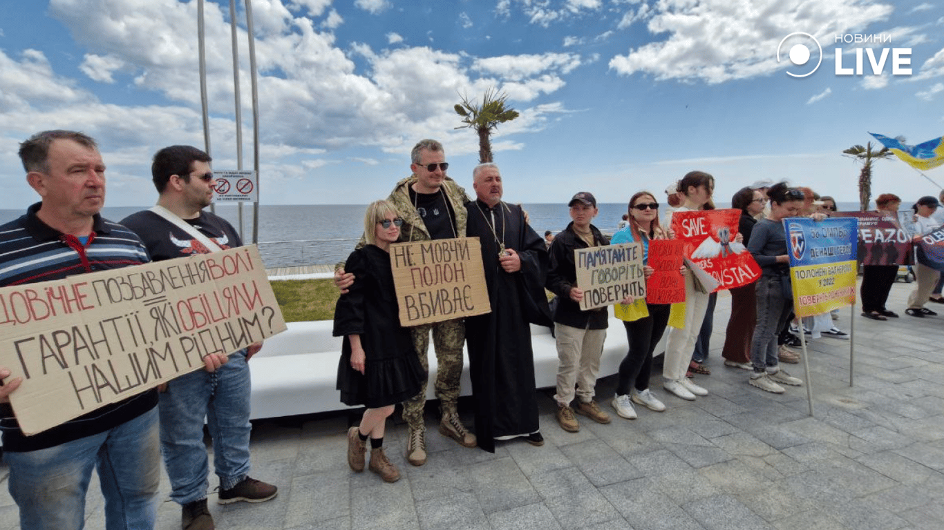 Так ми проявляємо свою вдячність і відданість, — Микола Сєрга на мітингу в Одесі - фото 6