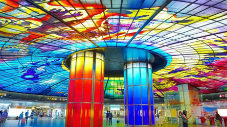 Мармур та яскрава підсвітка — станції метро, які вразять кожного - 285x160