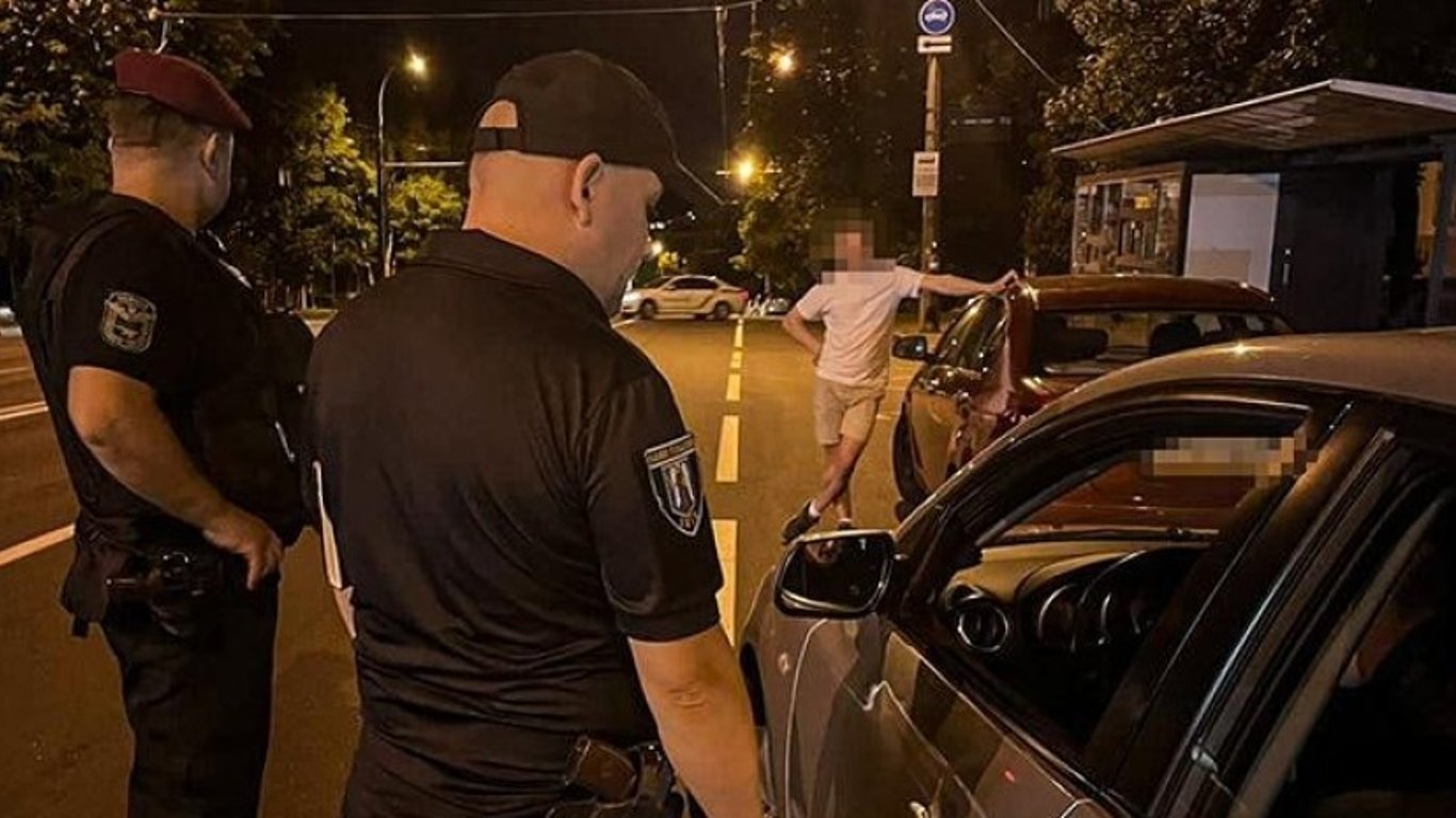 Попри заборону за тиждень півтори тисячі мешканців Одещини гуляли вночі