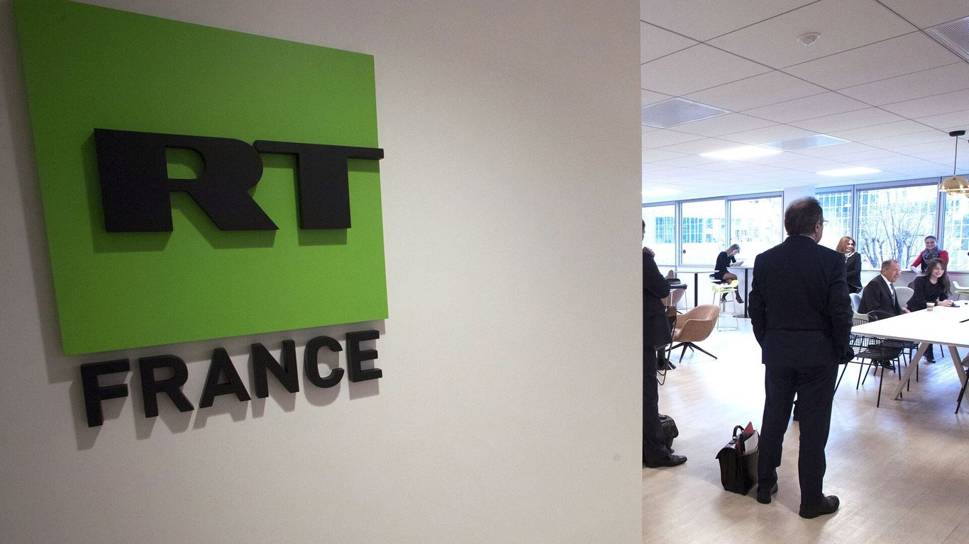 Франція остаточно ліквідувала російський пропагандистський канал RT France