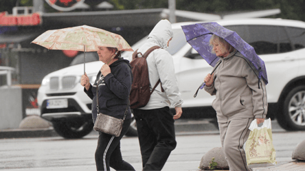 Синоптики обещают, что завтра в Киеве станет теплее, но будет дождь - 290x160