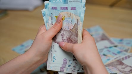 Вчитель 1-4 класів — яку мінімальну зарплату може отримати в березні 2026 - 290x160