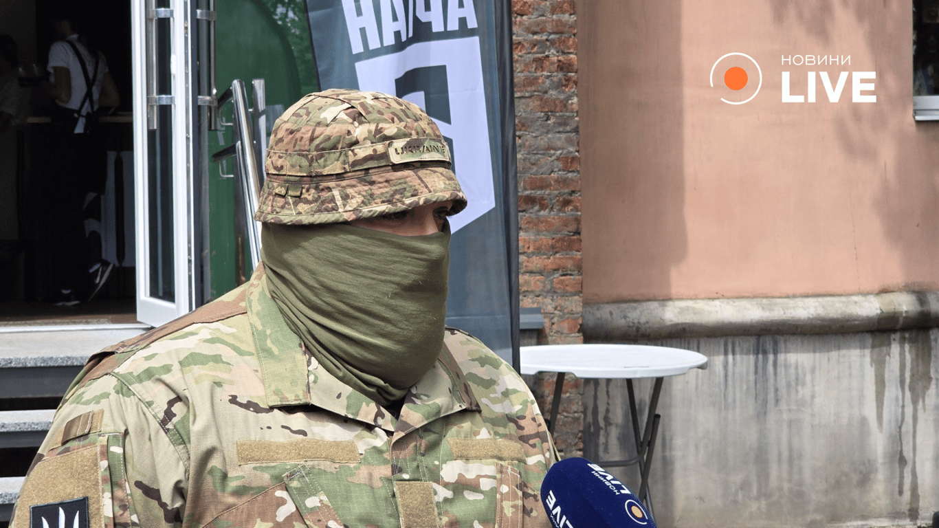 "Док"