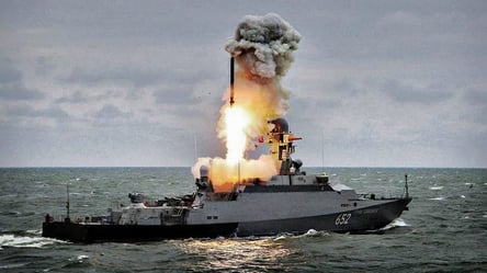 Загроза у Чорному морі — РФ вивела ракетоносії - 285x160