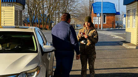 Військовий з Одещини підробив документи, щоб виїхати за кордон - 285x160