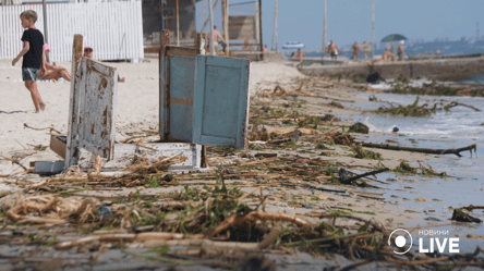 Одесские пляжи будут очищать от мусора портовые буксиры и коммунальщики - 285x160