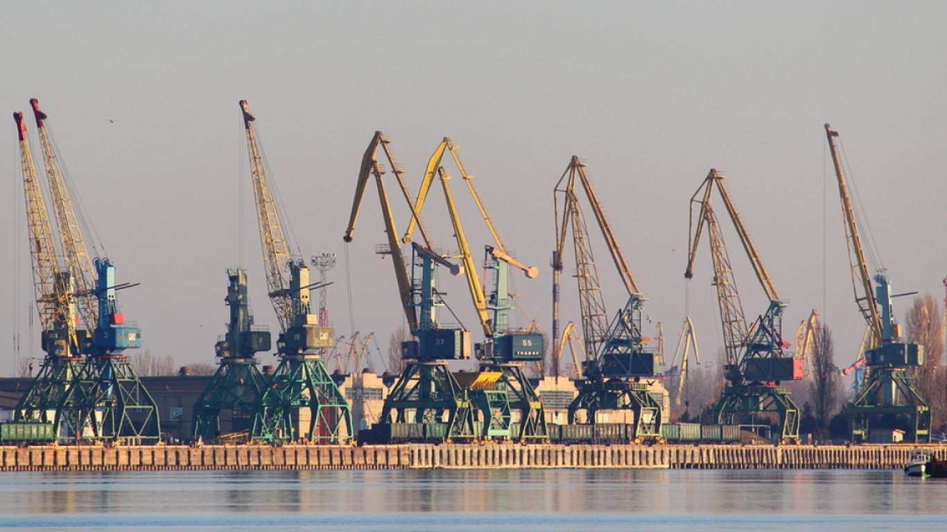 На Одещині планують поглибити акваторію порту