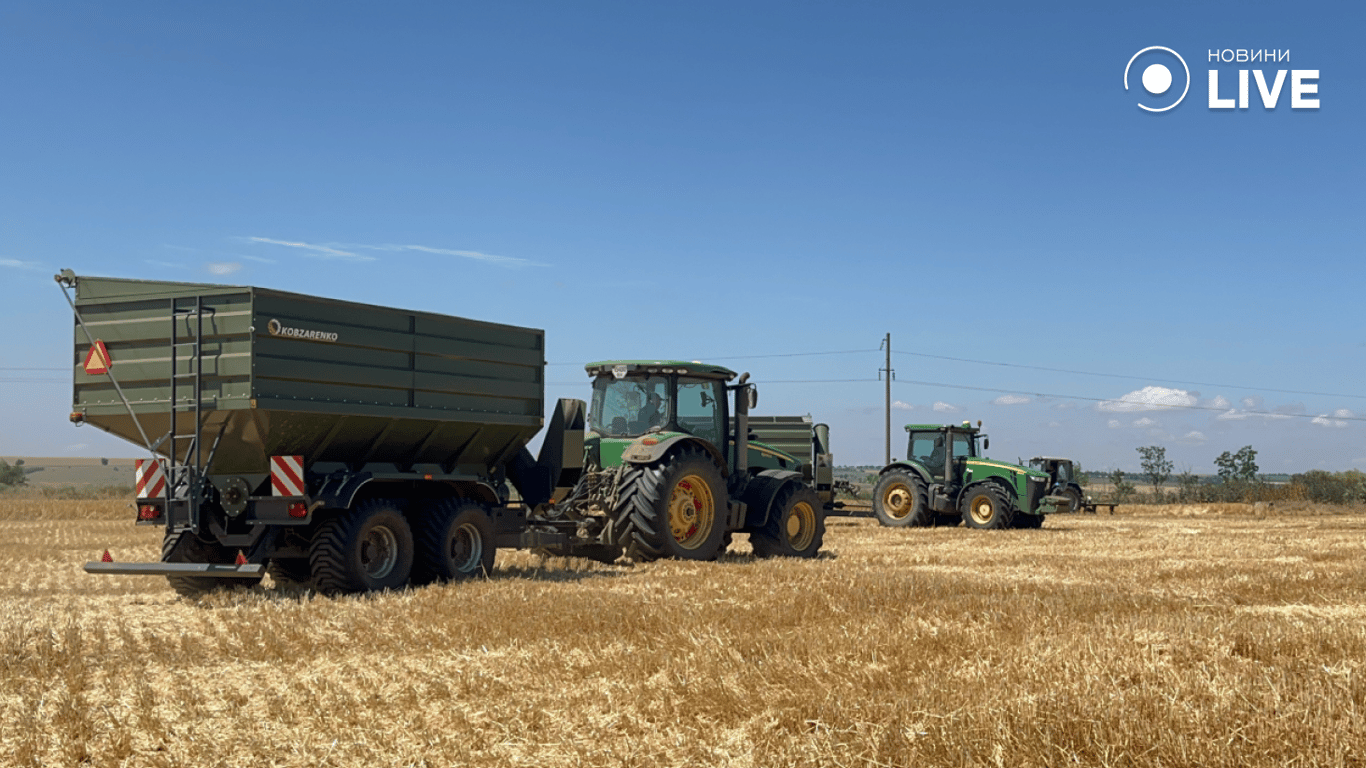 Вантажівка для перевезення зерна. Фото: Новини.LIVE