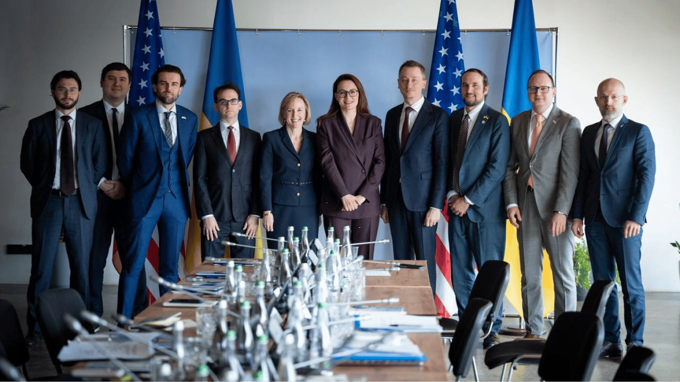 Свириденко: Украина и США запустили первую инвестицию фонда восстановления