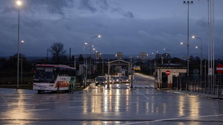 Для в’їзду в Німеччину треба готівка: мінімальна сума на кордоні у квітні - 328x184