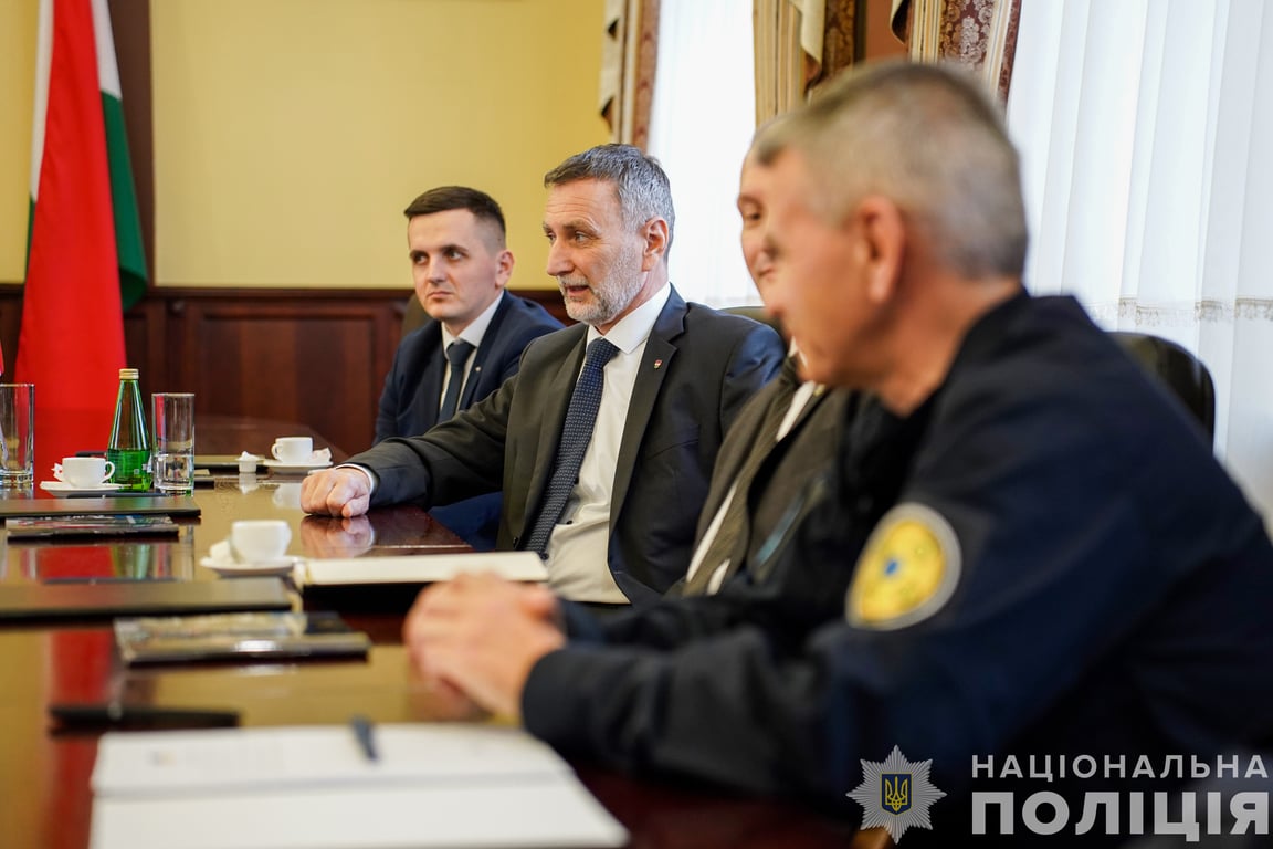 Зустріч українських та угорських поліцейських