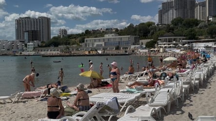 Курортний сезон у розпалі: одесити про відвідування моря - 290x166