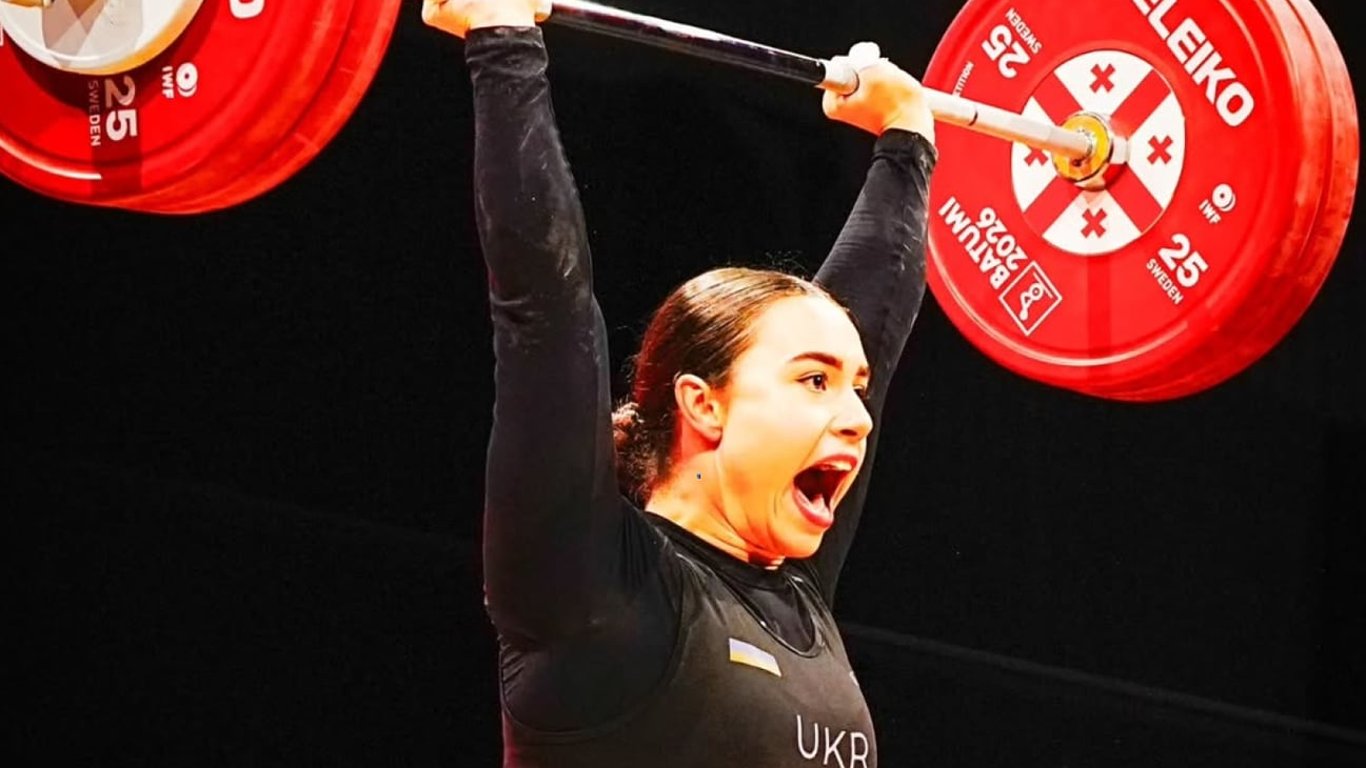 Чемпионку Домбровскую раскритиковали за отказ от фото с россиянкой