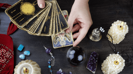 Гороскоп для всех знаков Зодиака на 6 августа 2025 года по Таро - 285x160