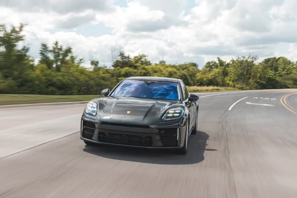 Названо авто, яке проїжджає понад 1200 км на одному повному баку - фото 1