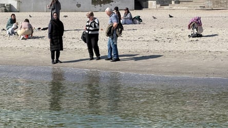 Стан моря на одеських пляжах: фоторепортаж Новини.LIVE - 285x160