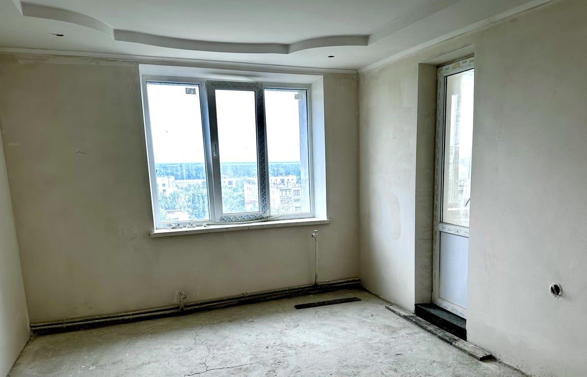 Разрушенный российской ракетой дом в Сергеевке восстанавливают - какие работы уже провели - фото 2