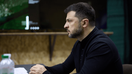 Россияне увеличивают штурмы — Зеленский о ситуации на фронте - 290x166