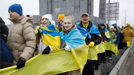 Календарь праздников на январь 2026 — когда и сколько отдохнем - 290x160